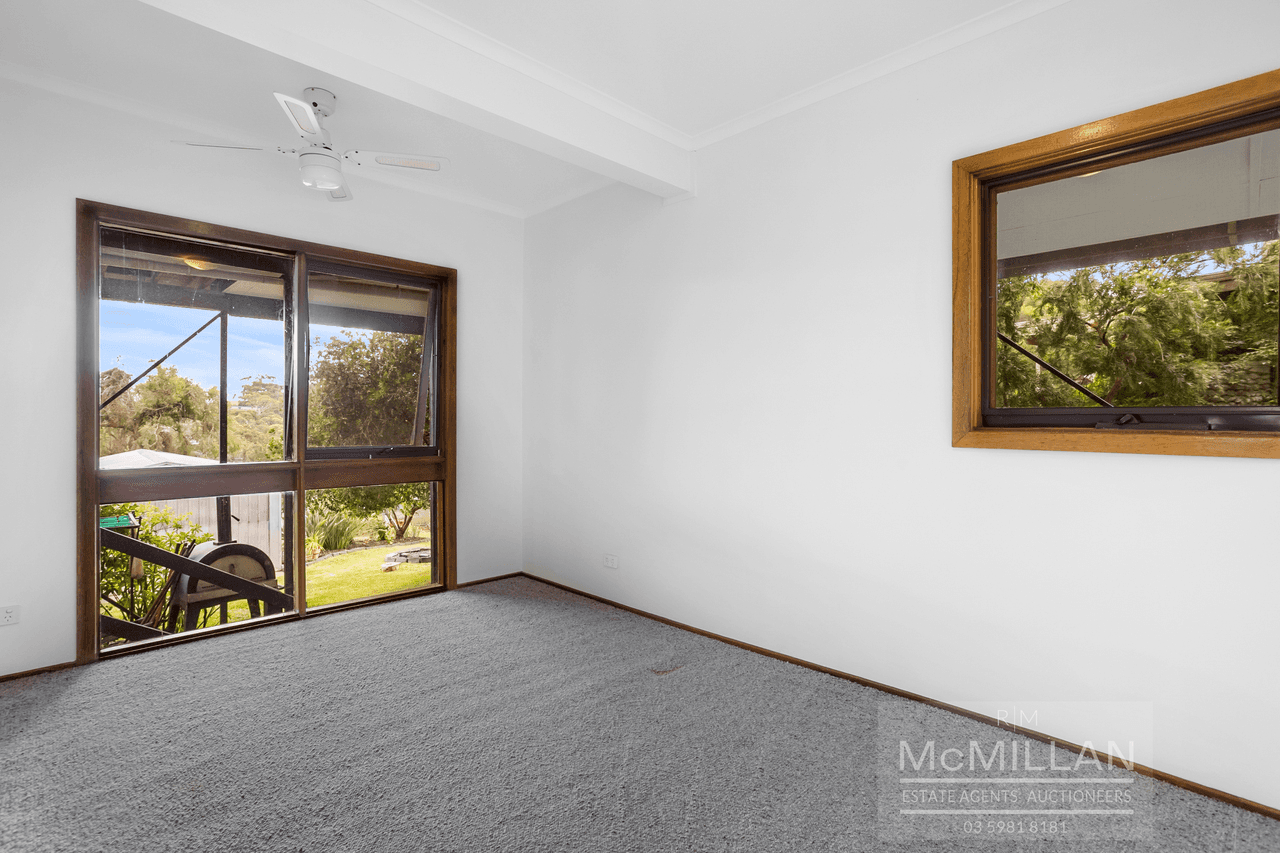 42 Murawa Drive, Rosebud, VIC 3939