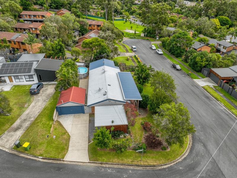 6 Sara Street, ASHMORE, QLD 4214