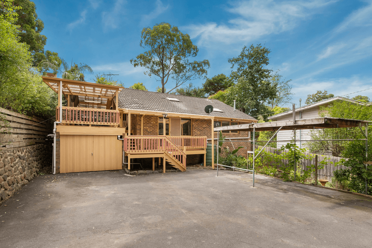 70 Clyde Street, DIAMOND CREEK, VIC 3089