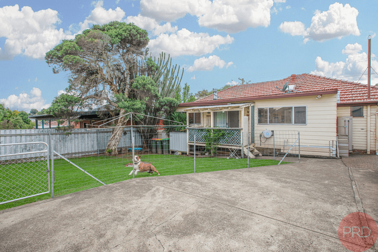 88 South Street, TELARAH, NSW 2320