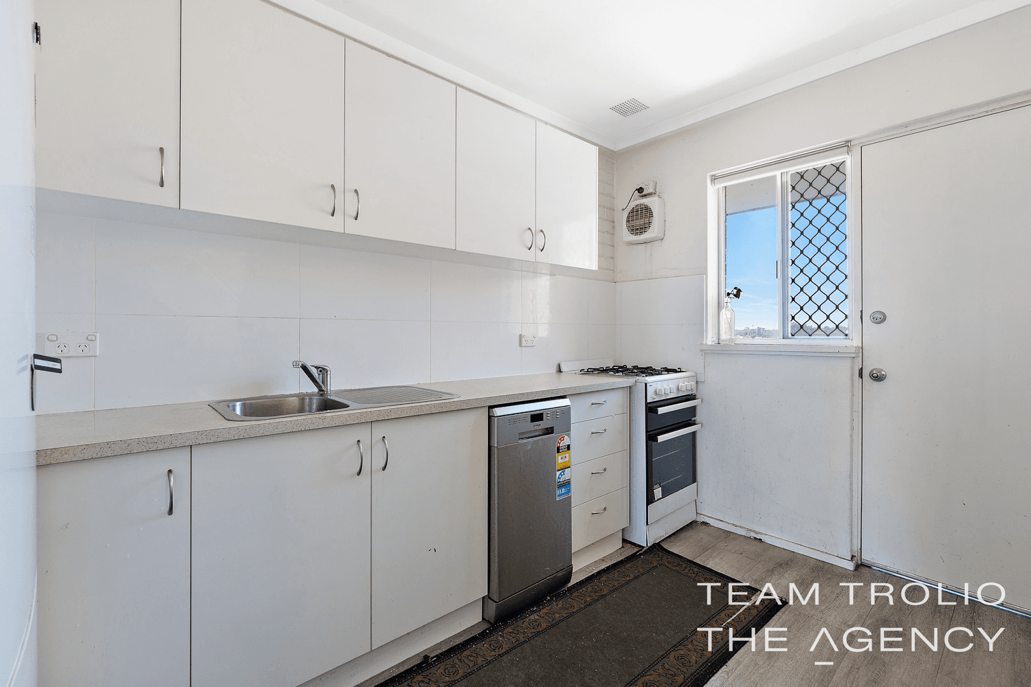 23/83 phoenix Road, Spearwood, WA 6163