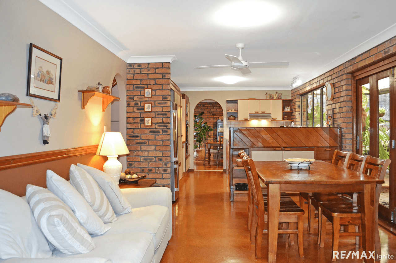 7 Nabilla Place, MIDDLE PARK, QLD 4074