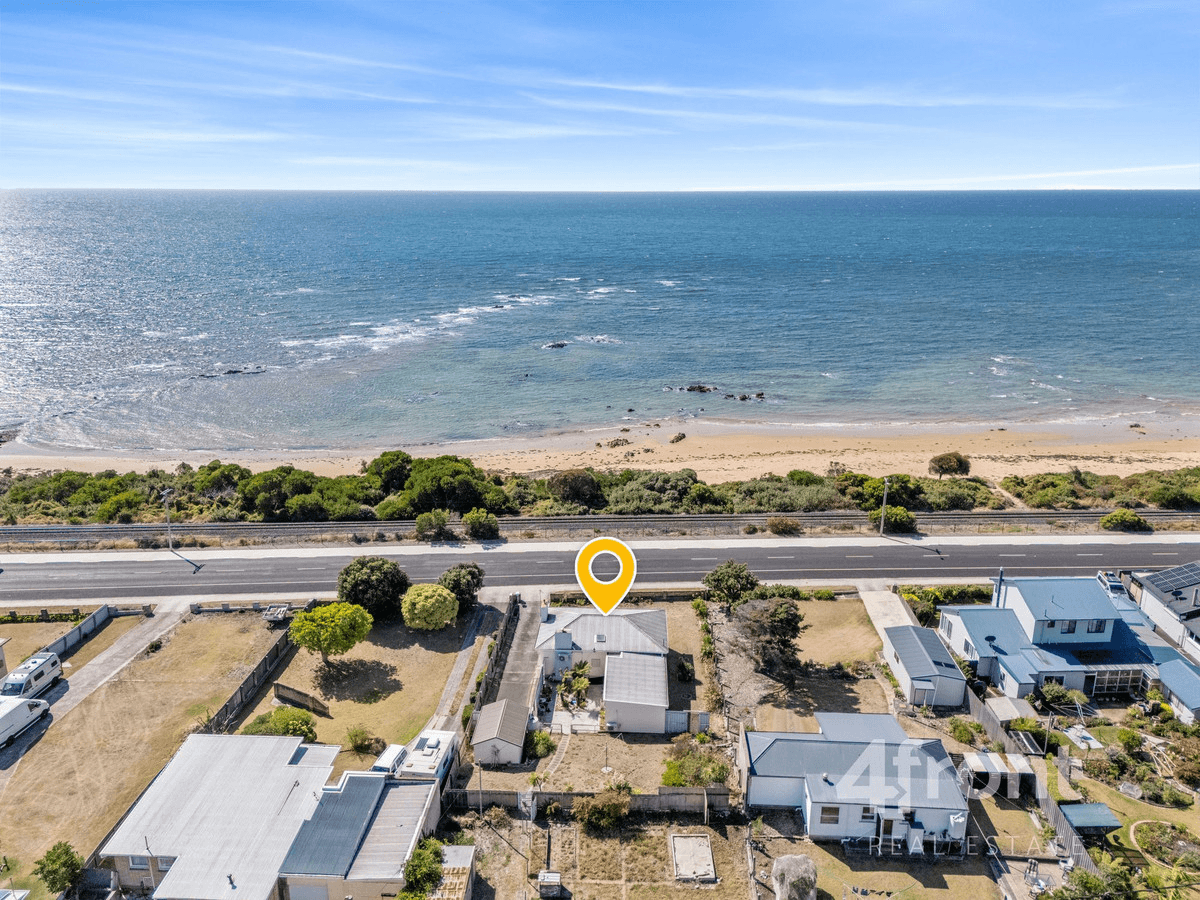 19 Penguin Road, WEST ULVERSTONE, TAS 7315