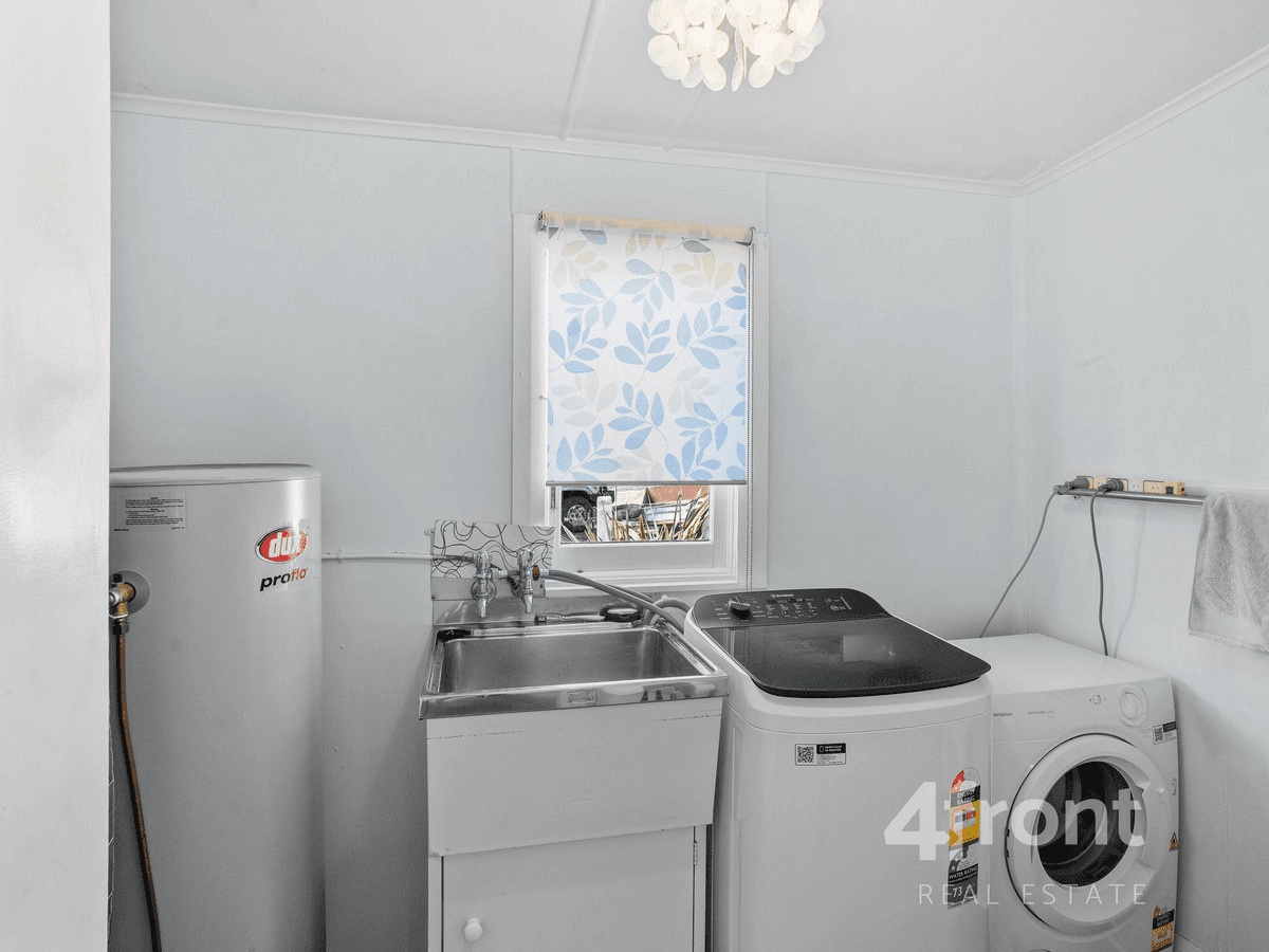 19 Penguin Road, WEST ULVERSTONE, TAS 7315