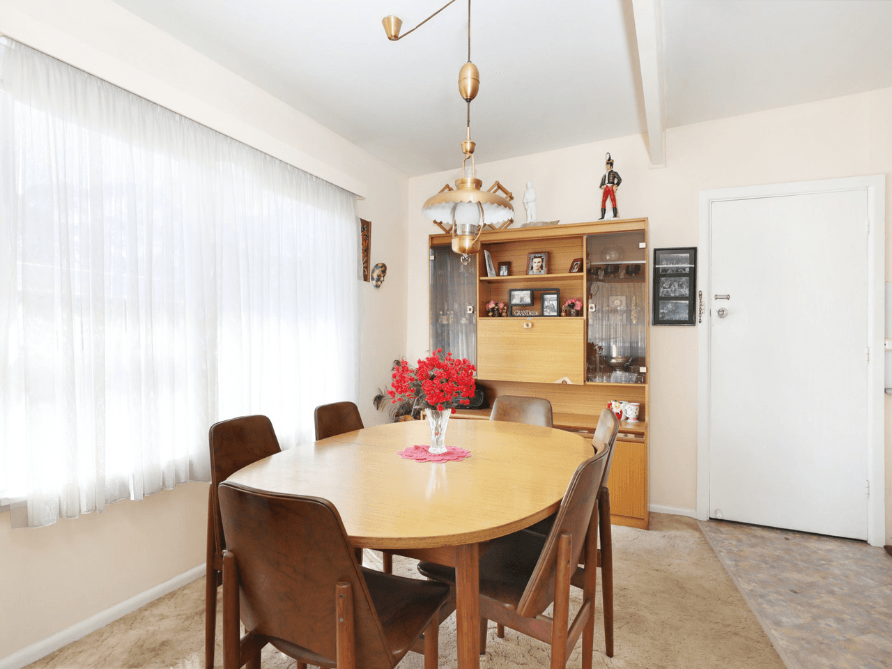1 Leigh Crescent, UNANDERRA, NSW 2526