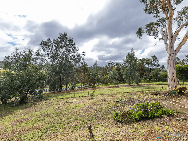 106 Clearview Retreat, BULLSBROOK, WA 6084