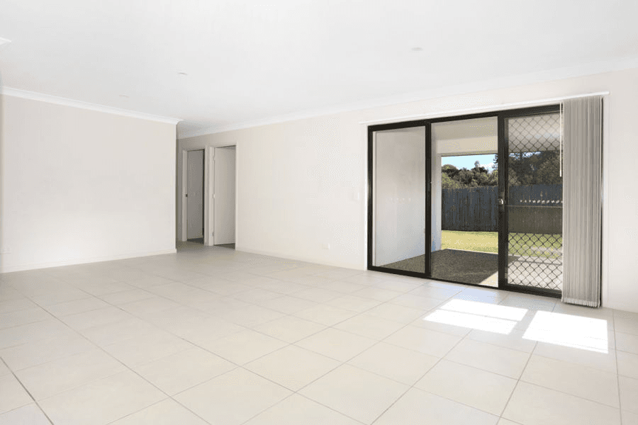 37 Christina Drive, COOMERA, QLD 4209