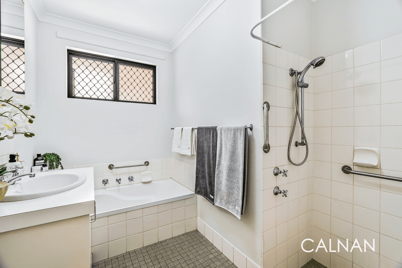 2/2 Cambey Way, BRENTWOOD, WA 6153