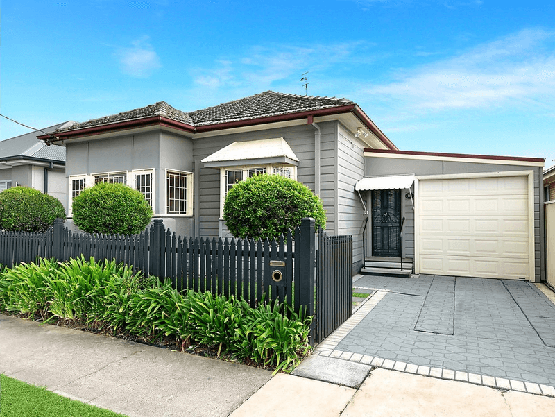 112 Victoria Street, Adamstown, NSW 2289