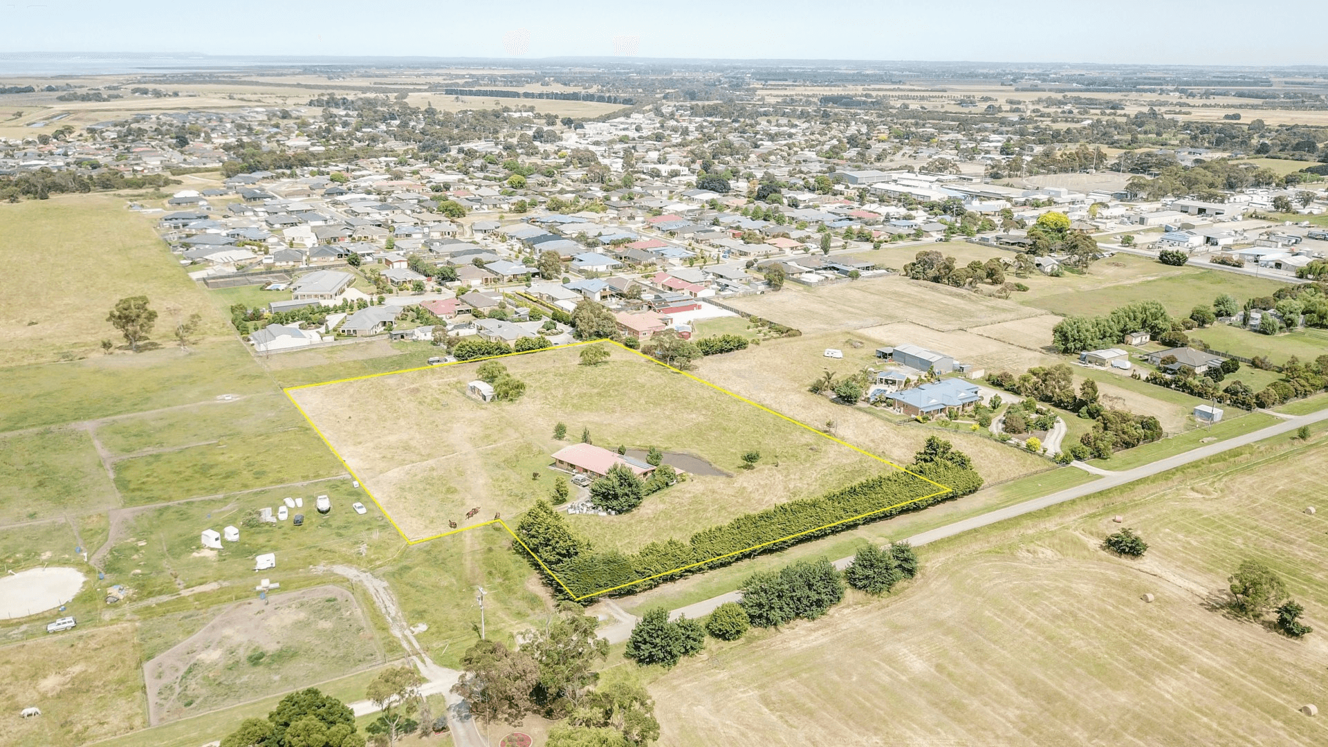 34 Sims Lane, KOO WEE RUP, VIC 3981