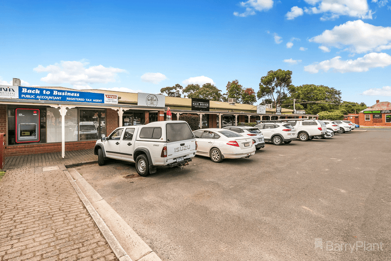 142 Barry Street, ROMSEY, VIC 3434