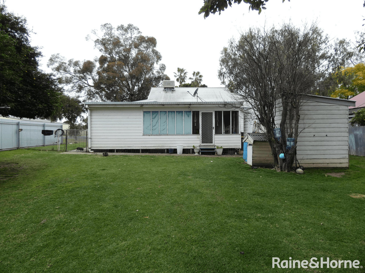 279 Gosport Street, MOREE, NSW 2400