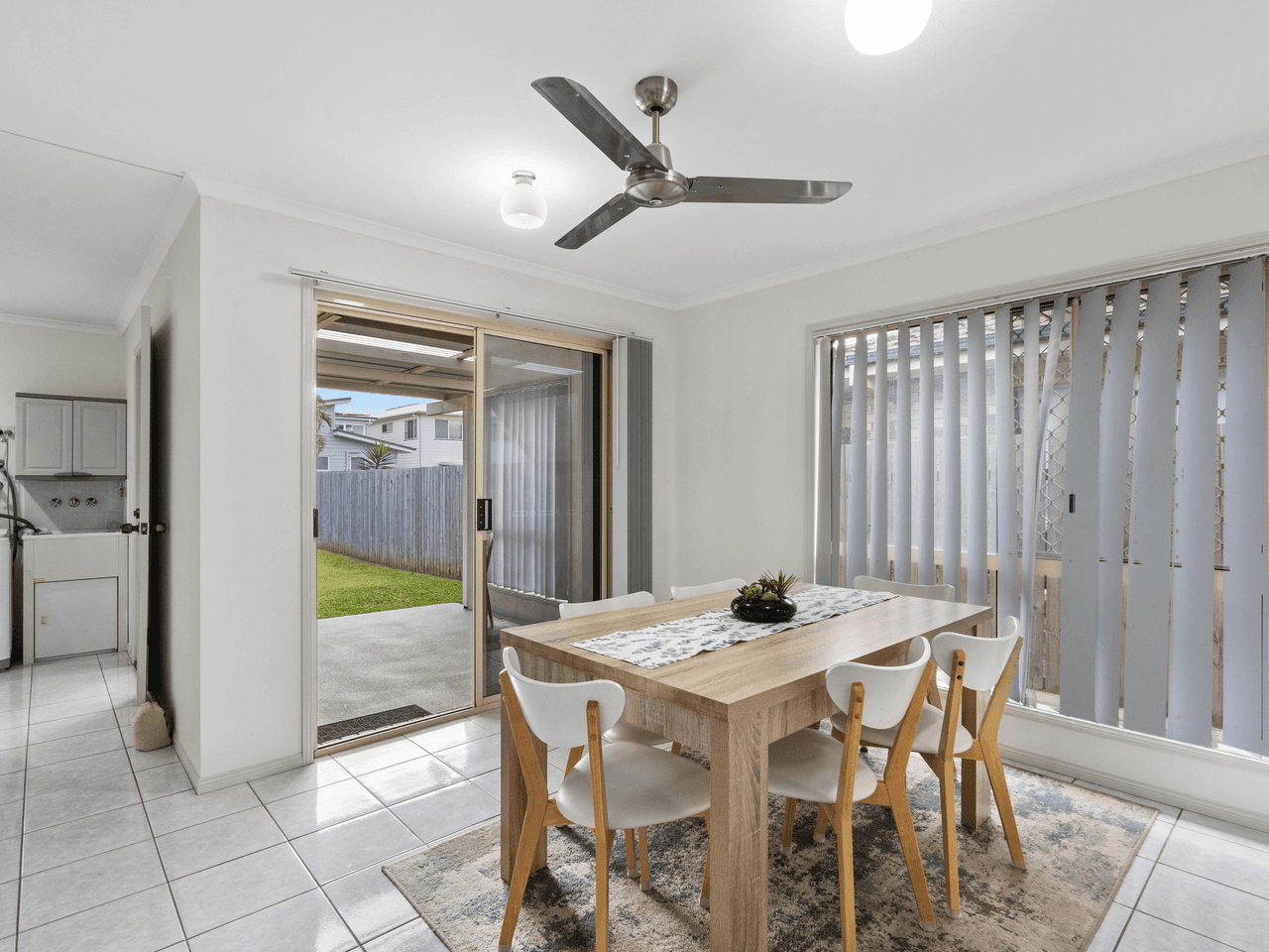 10 Allen Street, WYNNUM, QLD 4178