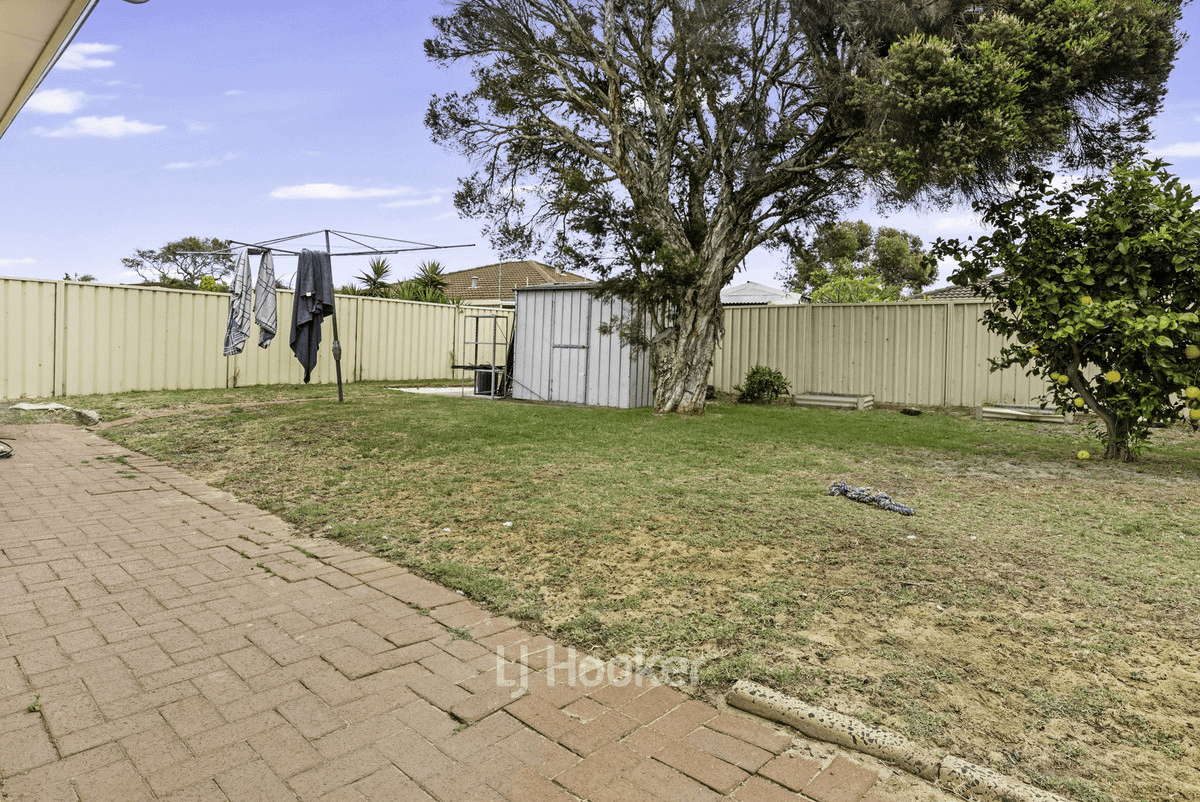 4 Cowin Gardens, Eaton, WA 6232