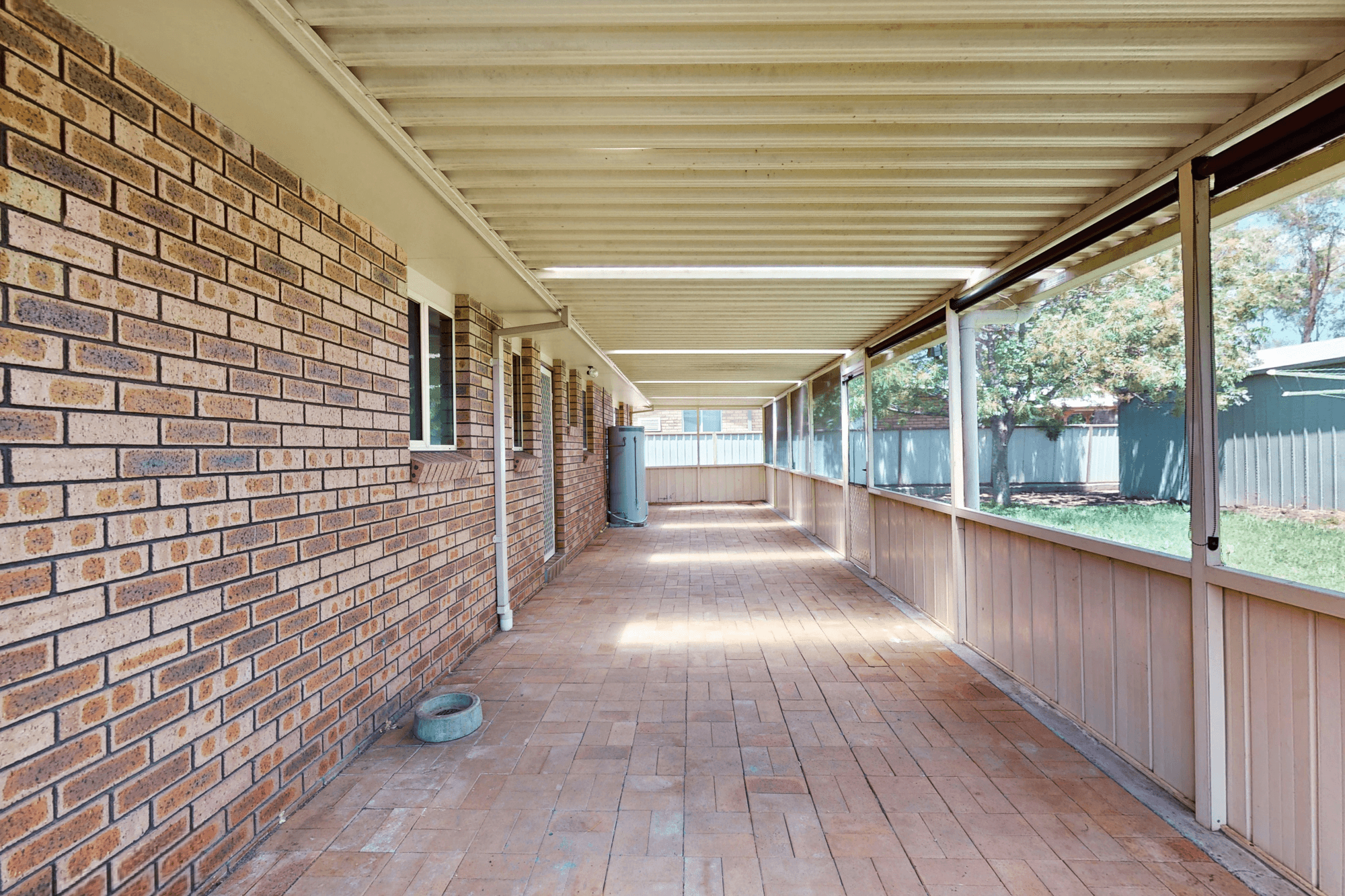 37 BLAXLAND STREET, MERRIWA, NSW 2329