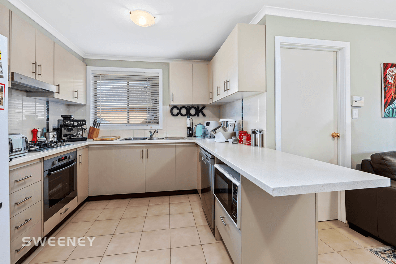 27 Saratoga Crescent, Keilor Downs, VIC 3038