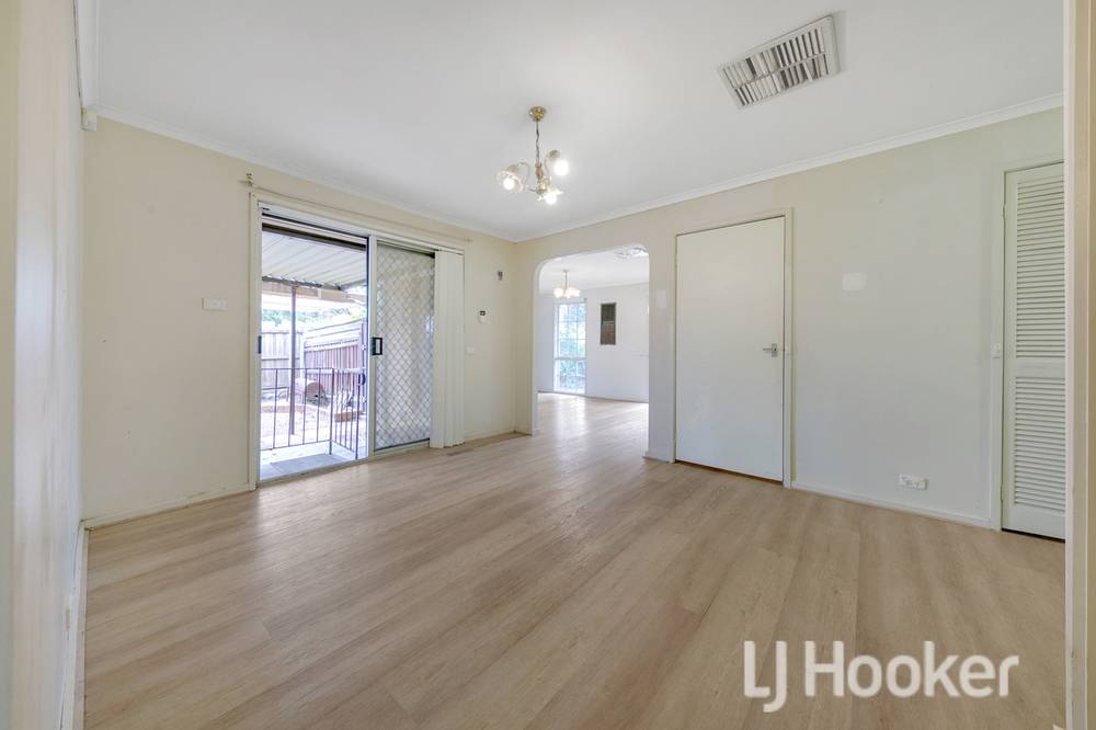 14 Rosina Drive, MELTON, VIC 3337