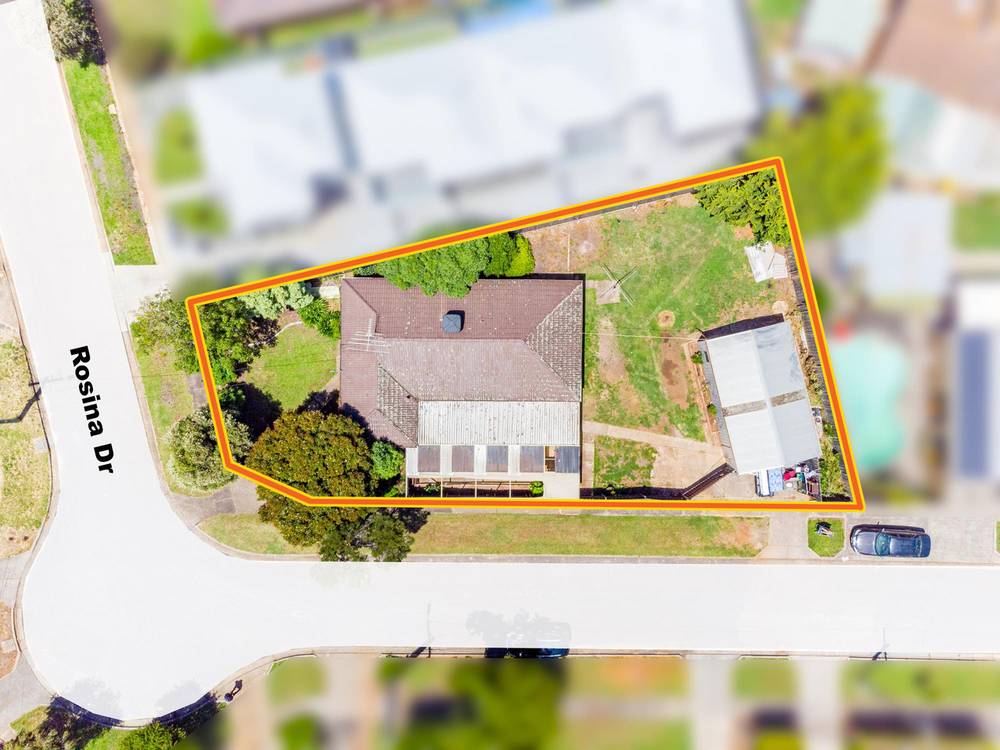 14 Rosina Drive, MELTON, VIC 3337