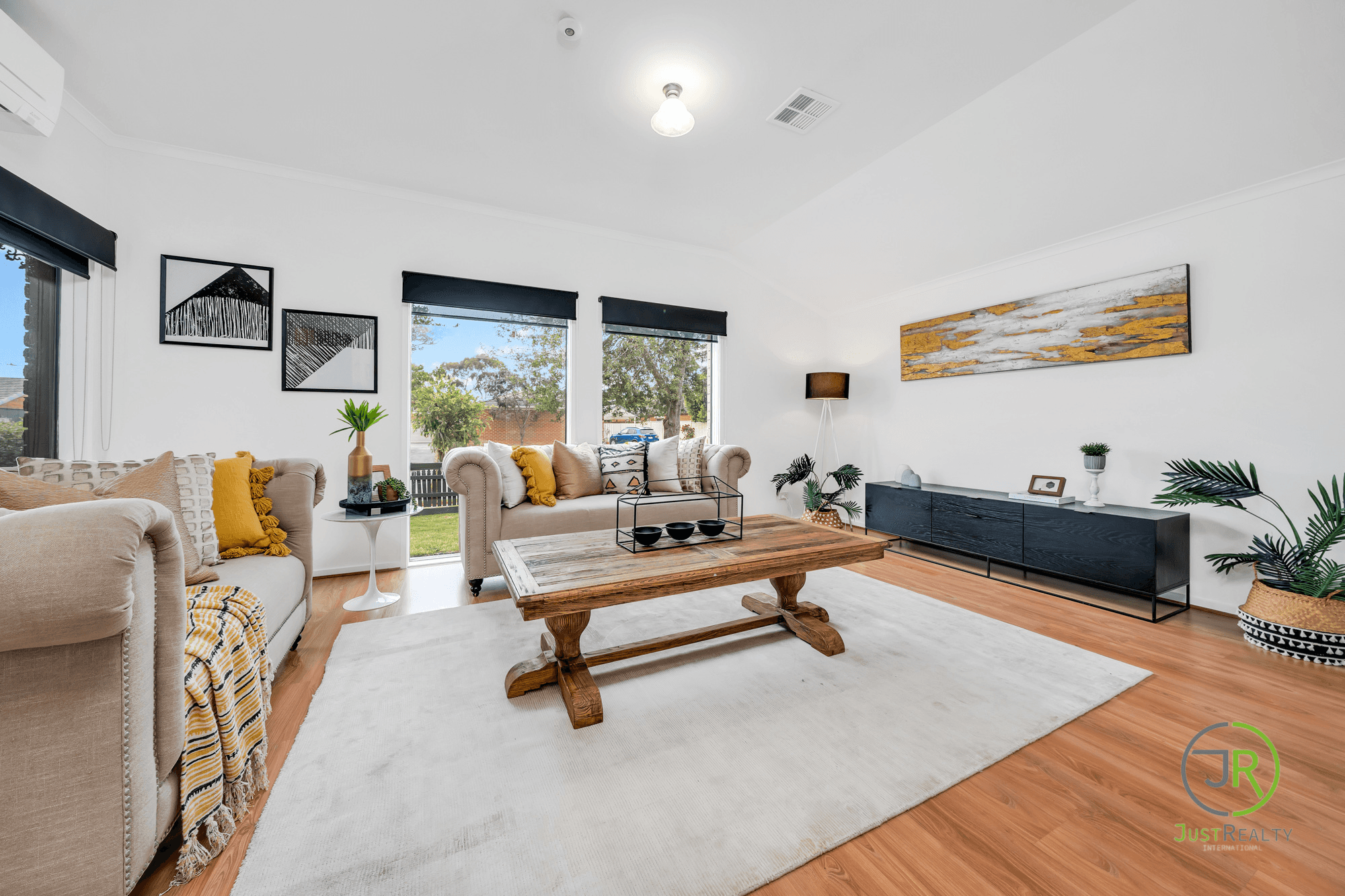 8 Quail Court, NARRE WARREN SOUTH, VIC 3805