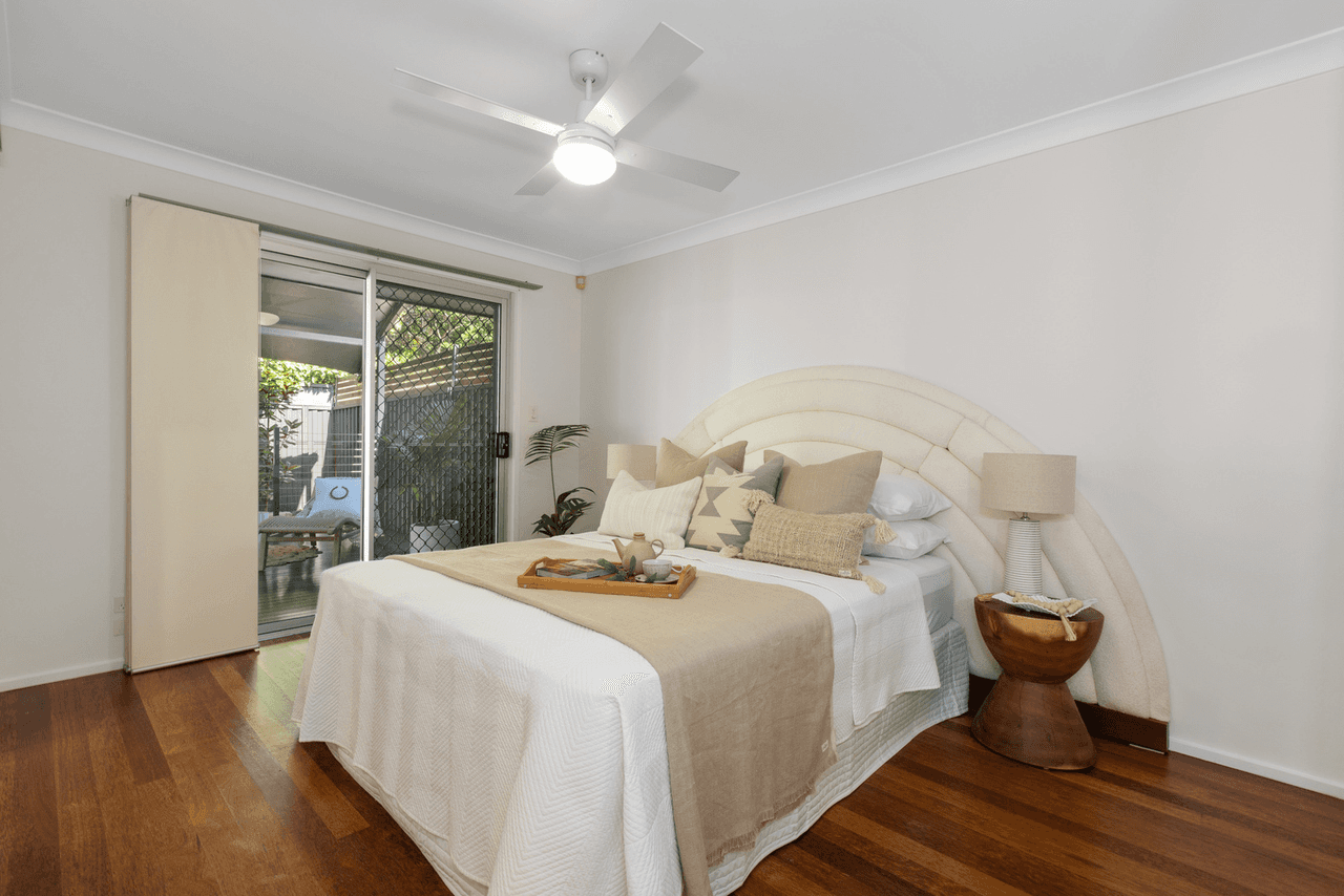 1/9 Flora Close, BURLEIGH WATERS, QLD 4220