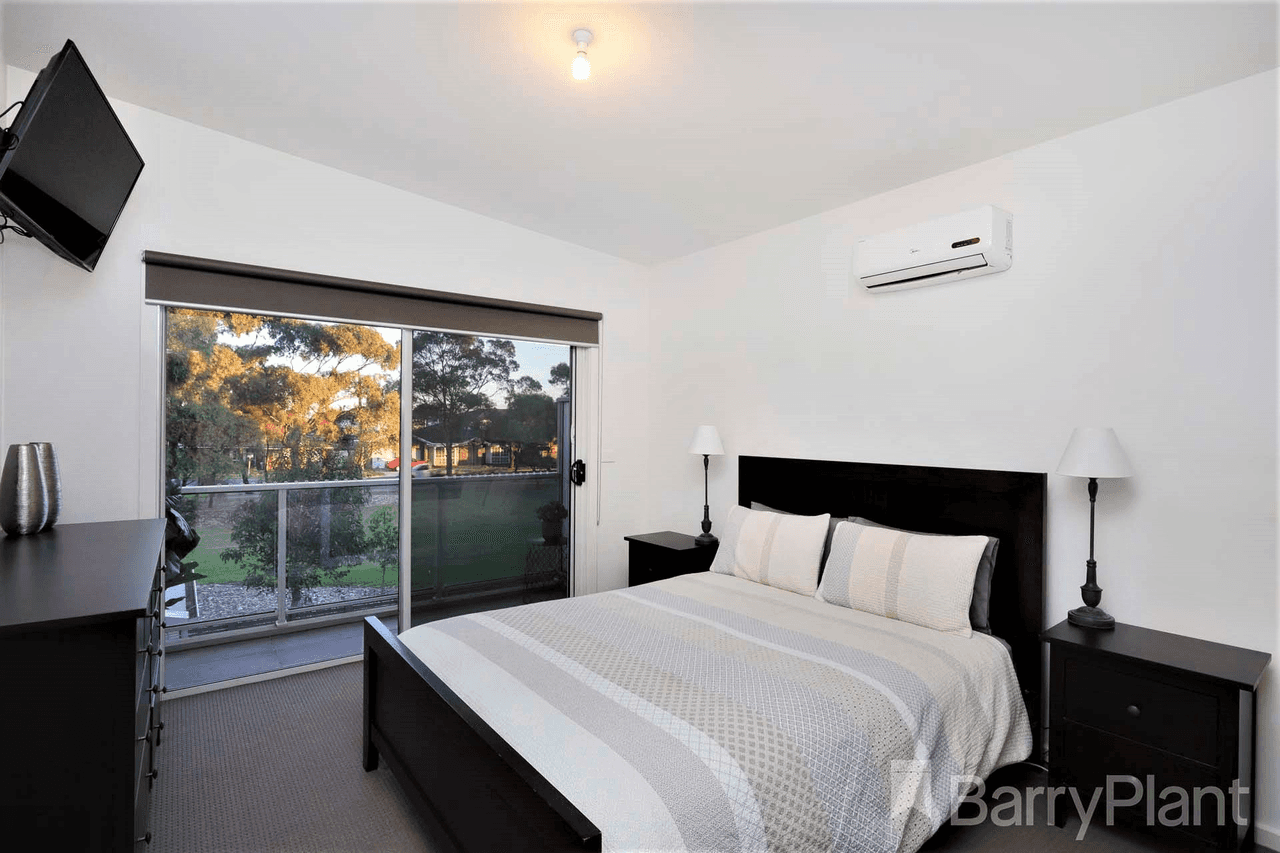 2/1 Warwick Place, Tullamarine, VIC 3043