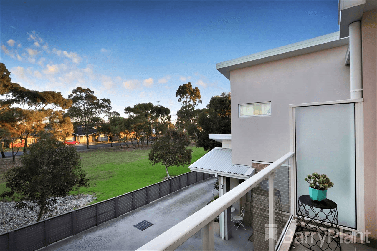 2/1 Warwick Place, Tullamarine, VIC 3043