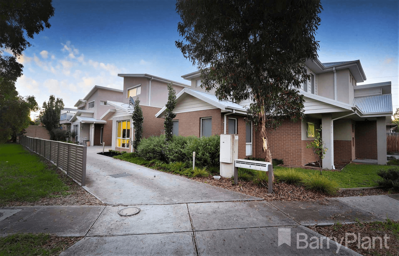 2/1 Warwick Place, Tullamarine, VIC 3043