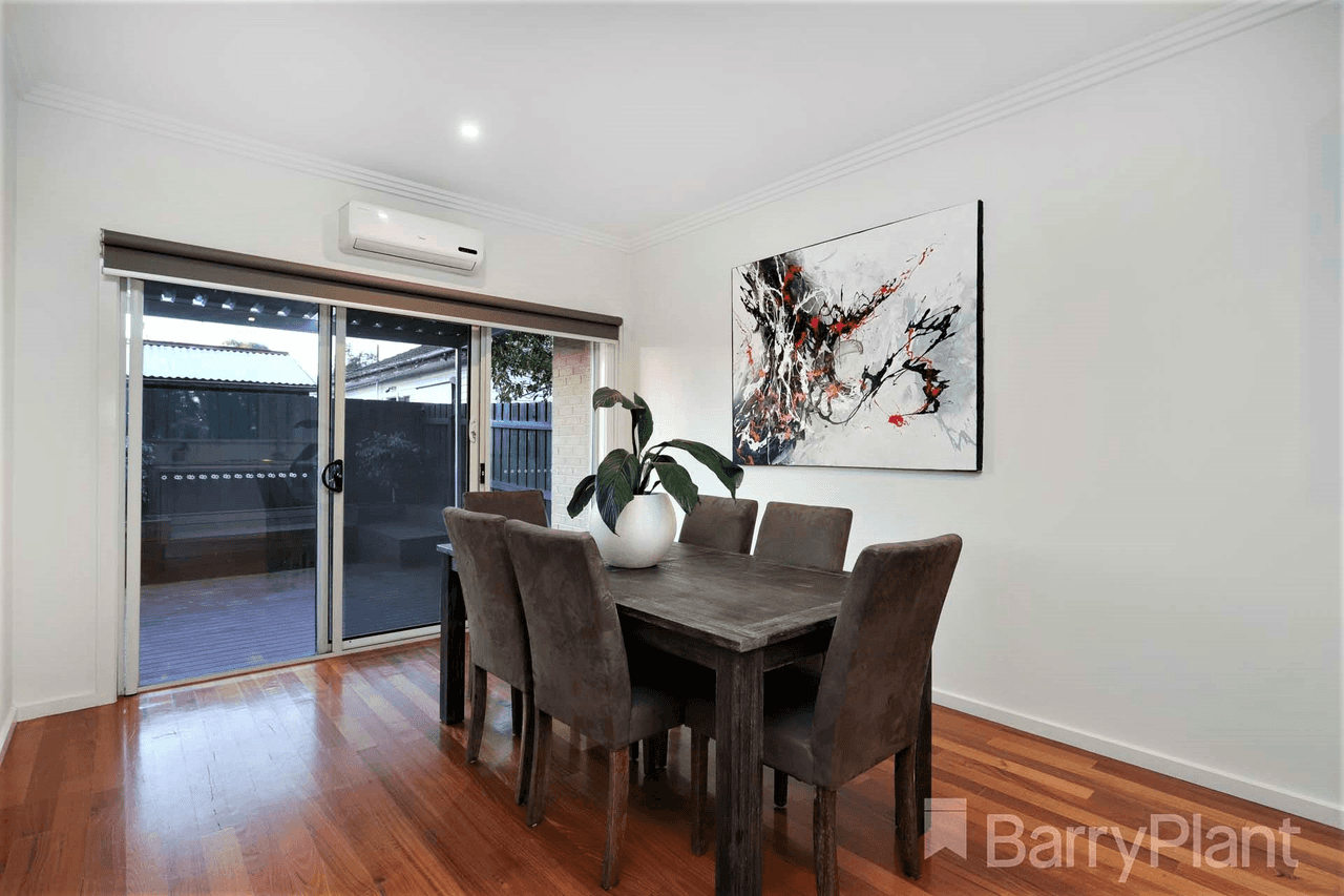 2/1 Warwick Place, Tullamarine, VIC 3043