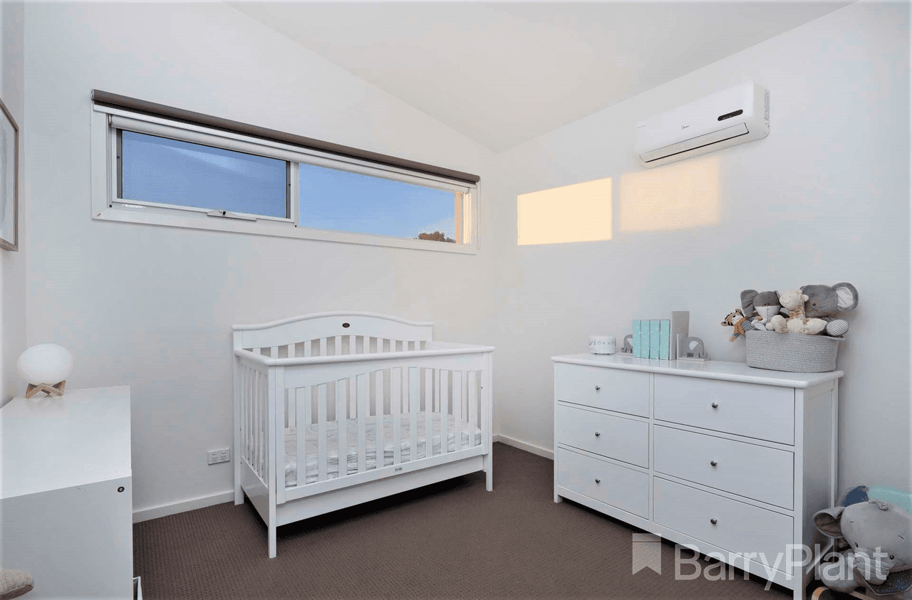 2/1 Warwick Place, Tullamarine, VIC 3043