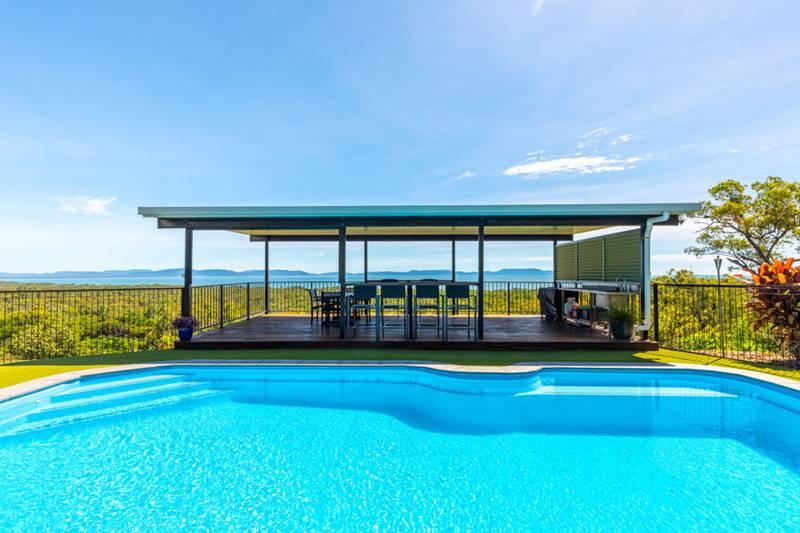 11 O'FLYNN CRESCENT, MIDGE POINT, QLD 4799