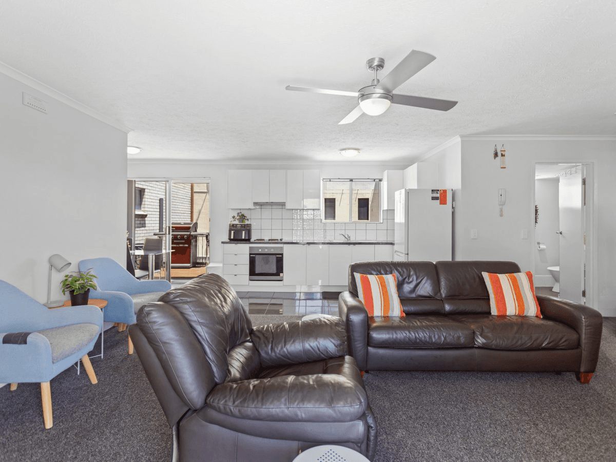 7/9 Loder Street, BIGGERA WATERS, QLD 4216