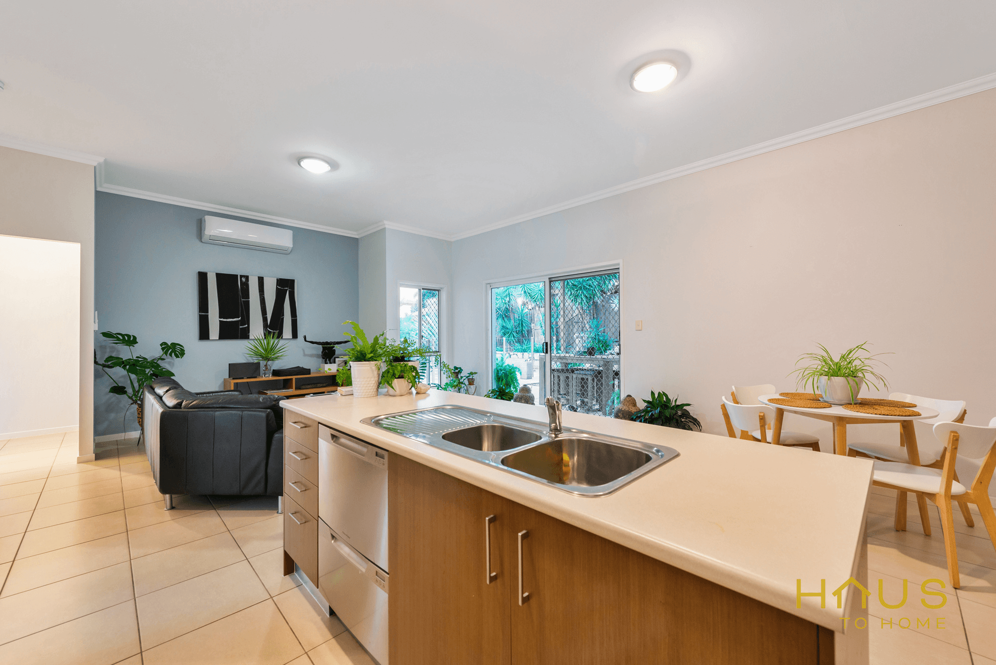 2 Bakara Lane, UPPER COOMERA, QLD 4209