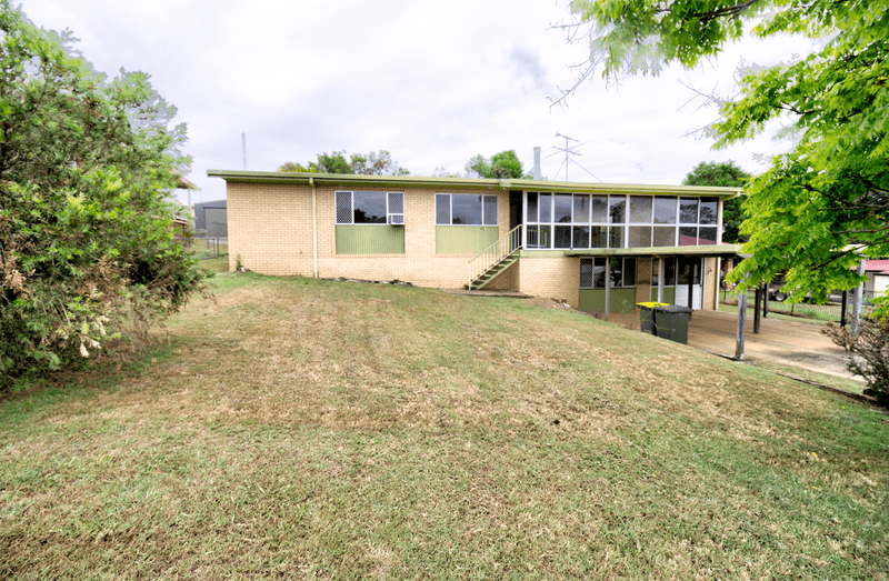 40 Arthur St, BEAUDESERT, QLD 4285