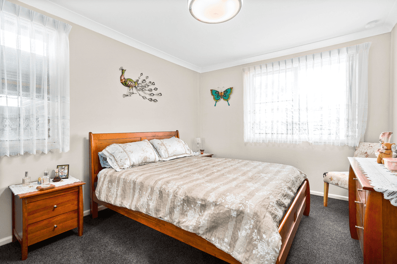 8 Elouera Street, LAKE ILLAWARRA, NSW 2528