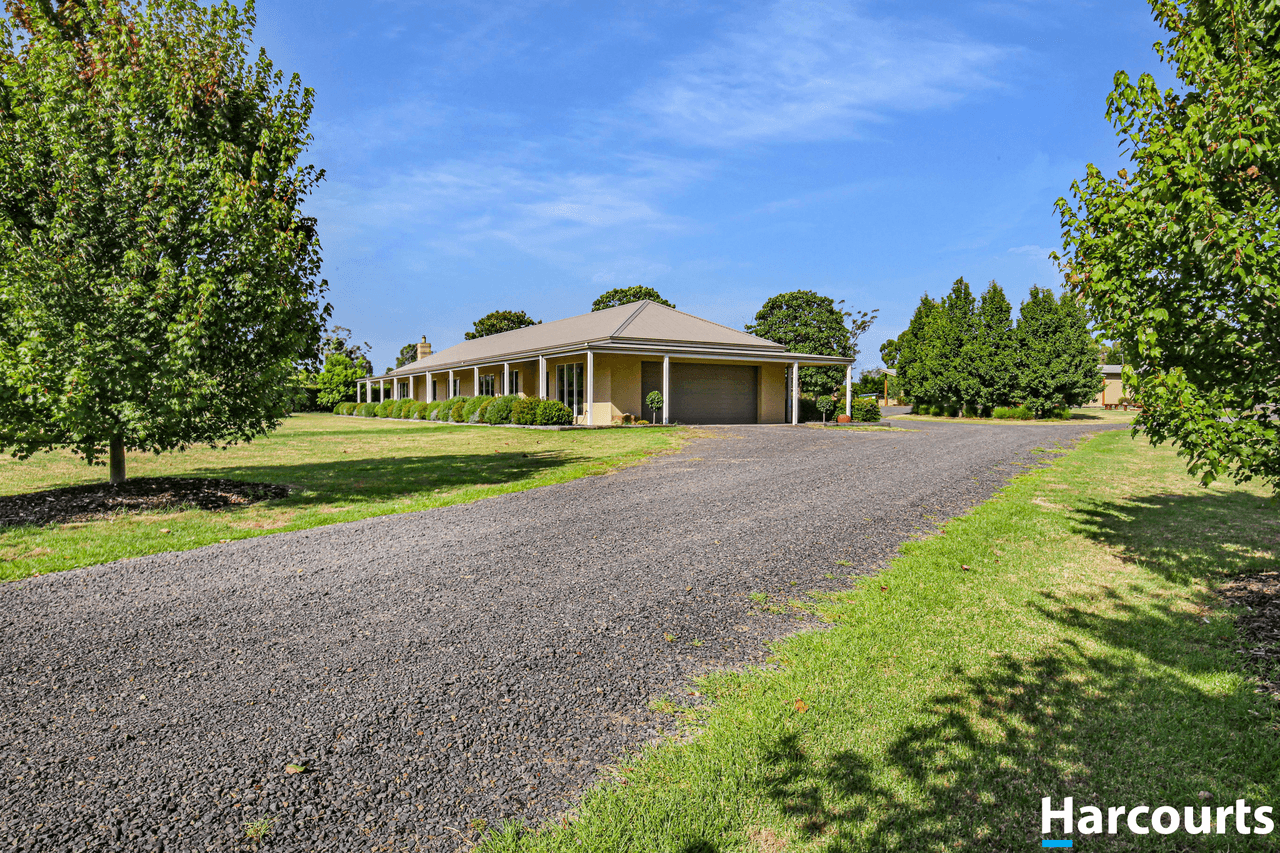 7 Carmodys Road, LEONGATHA, VIC 3953