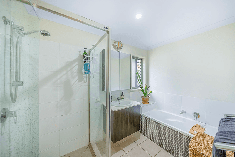 17 Yarrambat Rise, Upper Coomera, QLD 4209