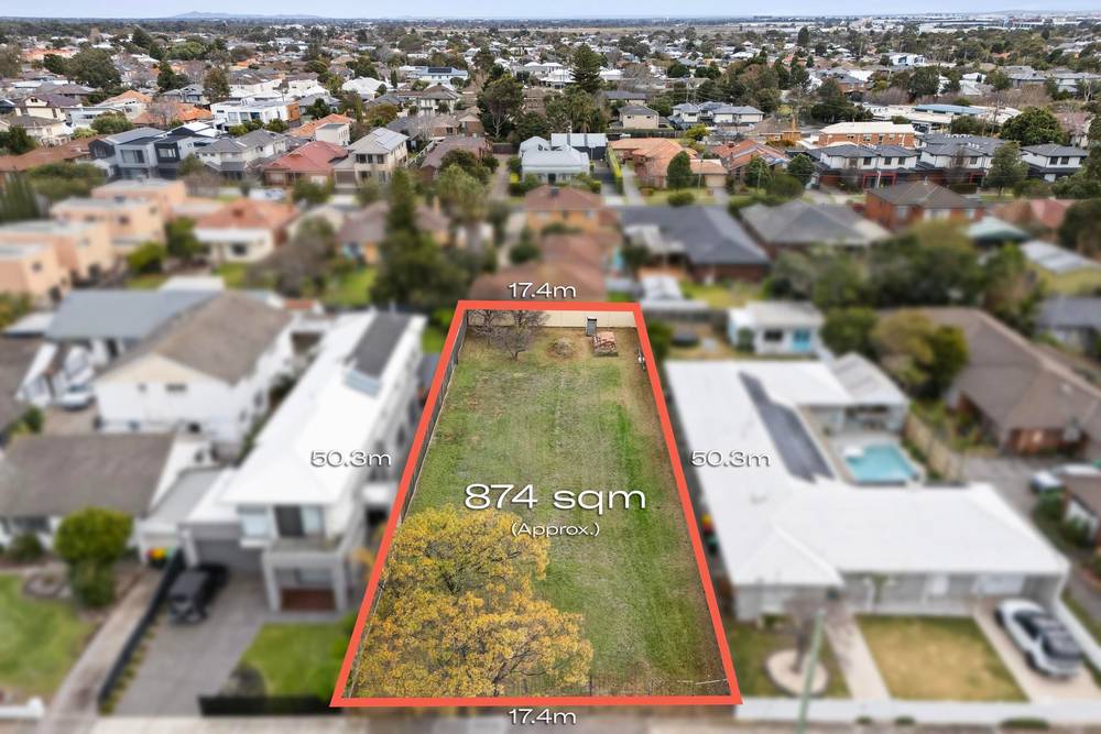 15 Romawi Street, Altona, VIC 3018