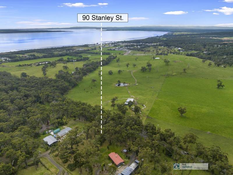 90 Stanley Street, Adams Estate, VIC 3984