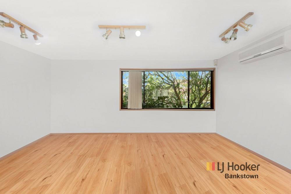 16 Buckingham Crescent, CHIPPING NORTON, NSW 2170