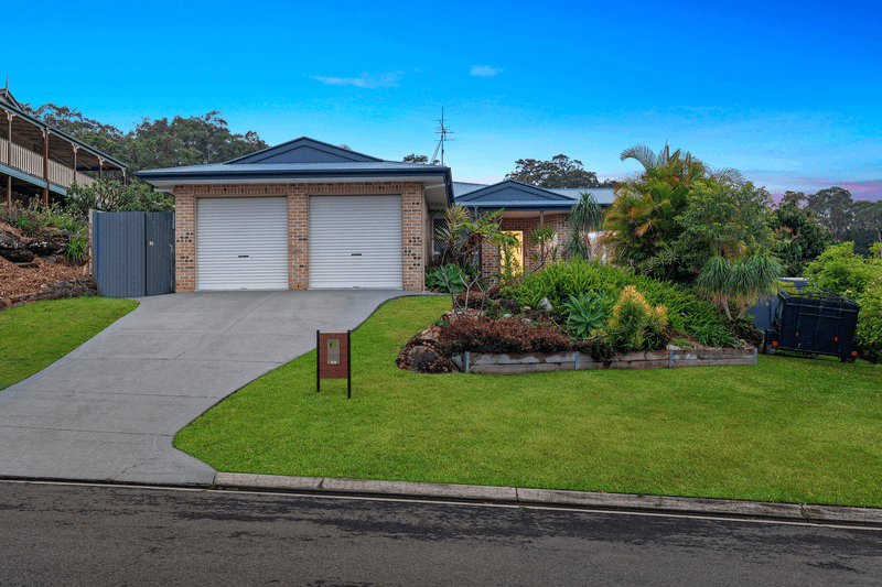 9 Amberton Court, BUDERIM, QLD 4556