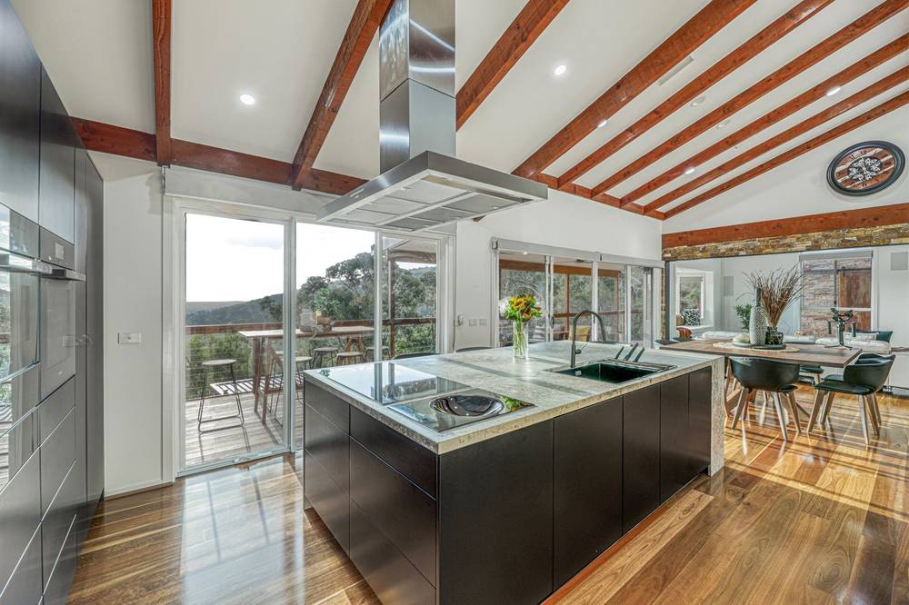 9 Olivette Avenue, UPPER FERNTREE GULLY, VIC 3156