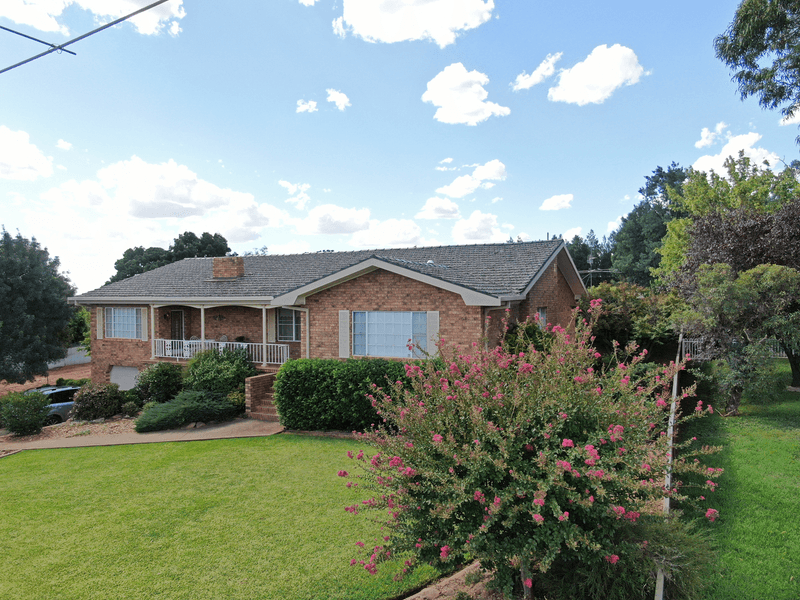 1 Watsonforde Street, TEMORA, NSW 2666