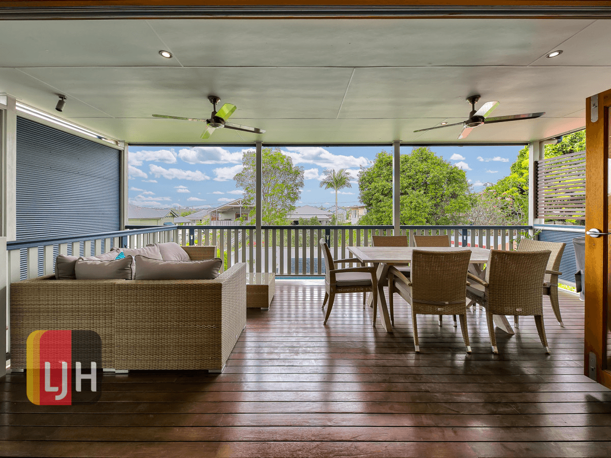 12 Eleventh Avenue, KEDRON, QLD 4031