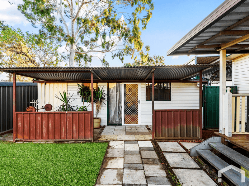 17 Nauru Crescent, Lethbridge Park, NSW 2770