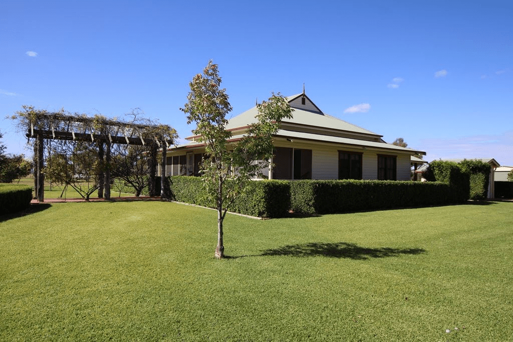 552 Pilliga Road, Wee Waa, NSW 2388