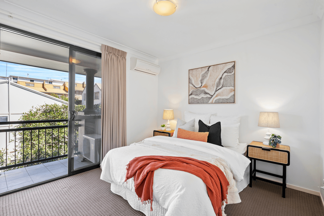 24/42 Durham Street, ST LUCIA, QLD 4067