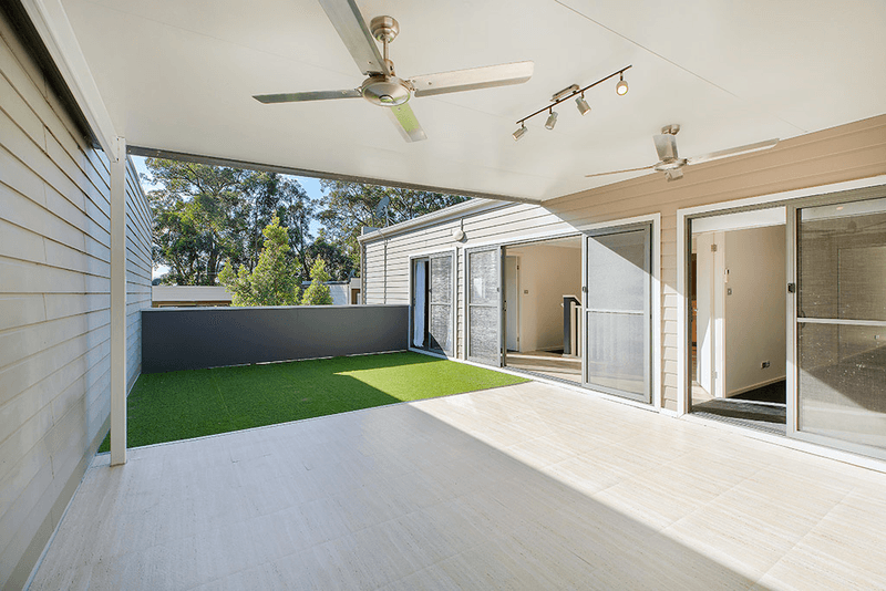 17/37 Laycock Street, CAREY BAY, NSW 2283