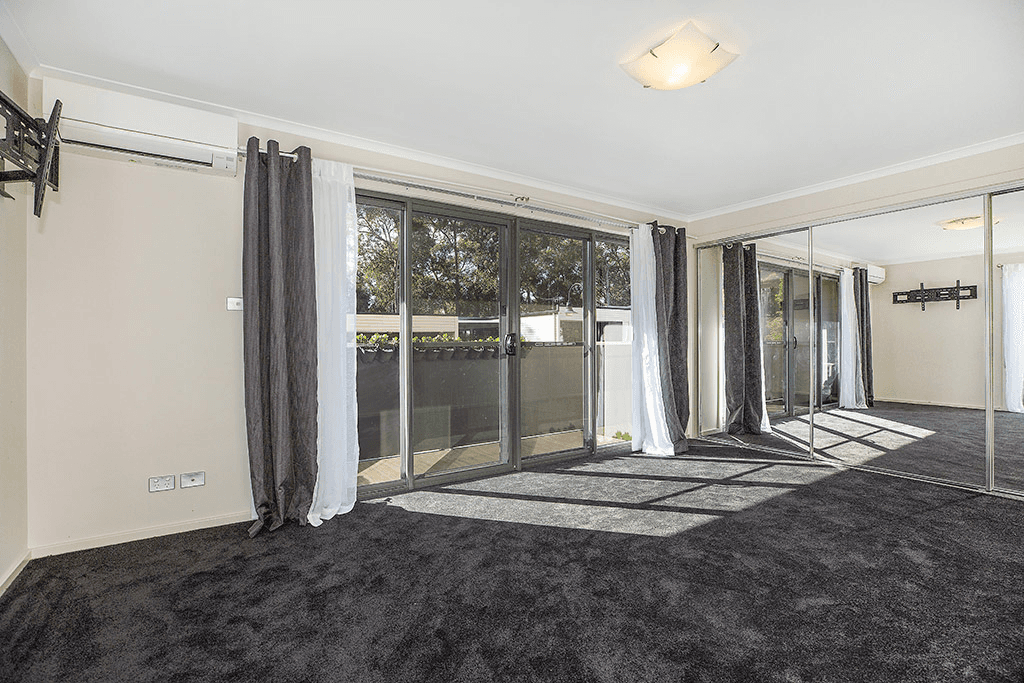 17/37 Laycock Street, CAREY BAY, NSW 2283