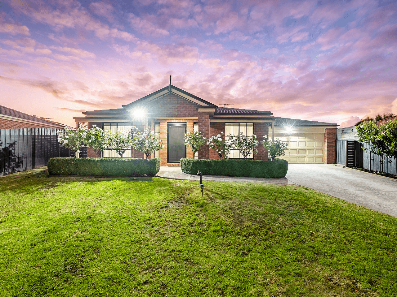 52 Miralie Way, CRANBOURNE WEST, VIC 3977