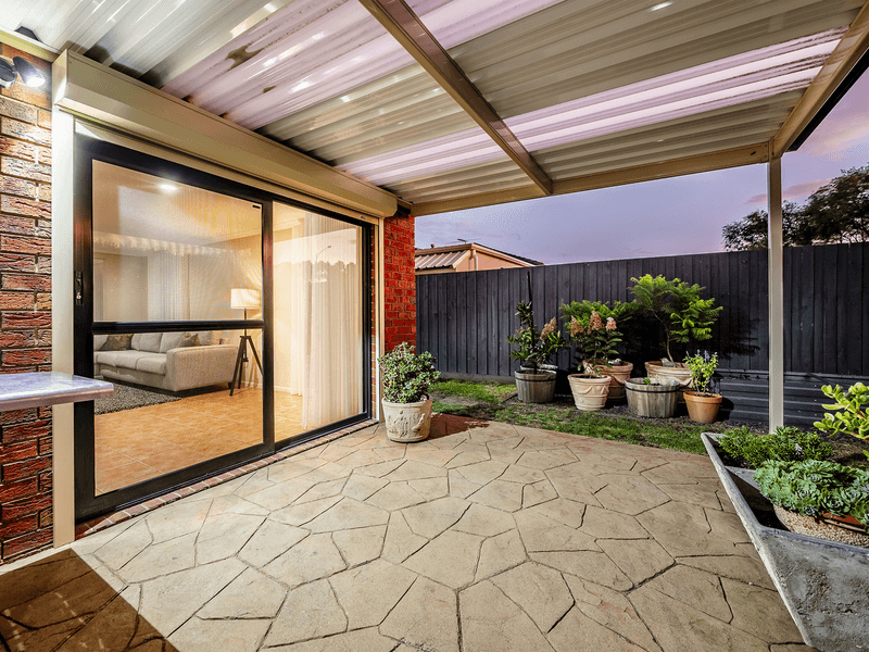 52 Miralie Way, CRANBOURNE WEST, VIC 3977